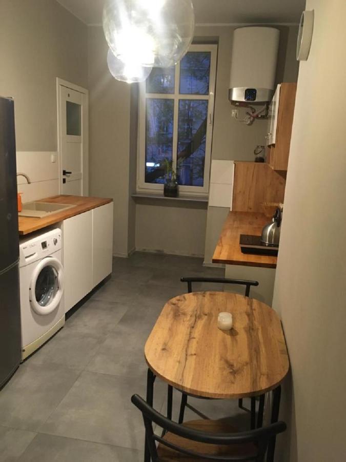 Апартаменты Secret Apartament 4 Познань Экстерьер фото